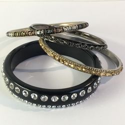 WOMENS BRACELET BANGLE LOT ~ VINTAGE TO NOW FASHION JEWELRY 😍😍$25 FOR ALL 