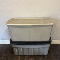 54 Gallon Heavy Duty tote
