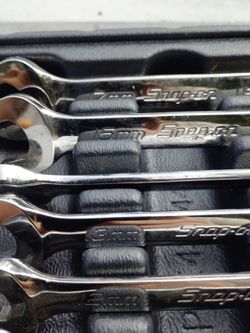 Snap-on wrench set metric