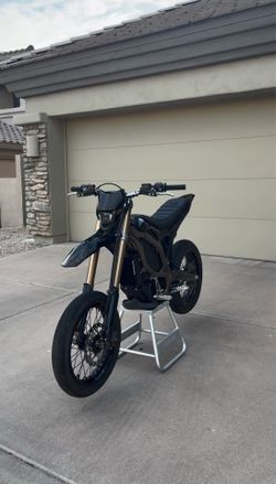 Surron ultra bee
