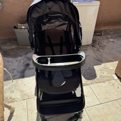 Stroller ‘ Pull UPS ‘baby Toylet ‘and Pamper Dispenser 