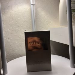 Valentino Born In Roma The Gold