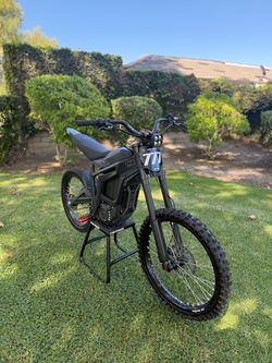 Talaria Electric Dirt Bike