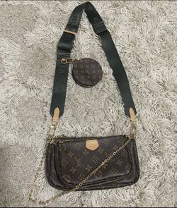 Louis Vuitton Multi Pochette Accessoires Shoulder Bag Brown Canvas (Green  Strap)