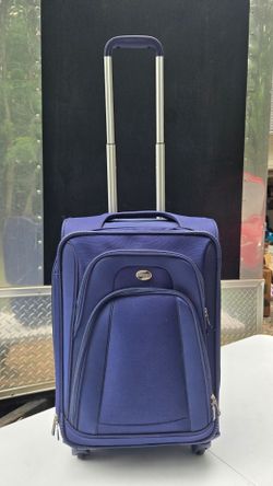American tourister carry on luggage