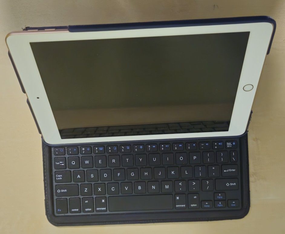 Ipad 6th Gen 32 gb Wifi