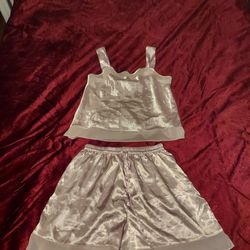 PajamaGram Size Medium polyester top and bottom set
