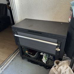 Portable Ice Cooler Chest