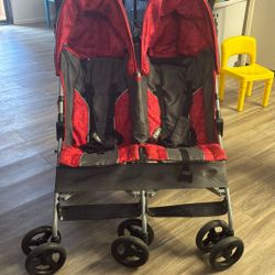 Double stroller 