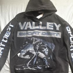 Black vale forever hoodie 