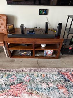 Tv stand