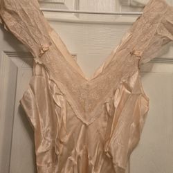 Vintage Bias Cut Silk Slip V-Neck With Lace 1930s-40s