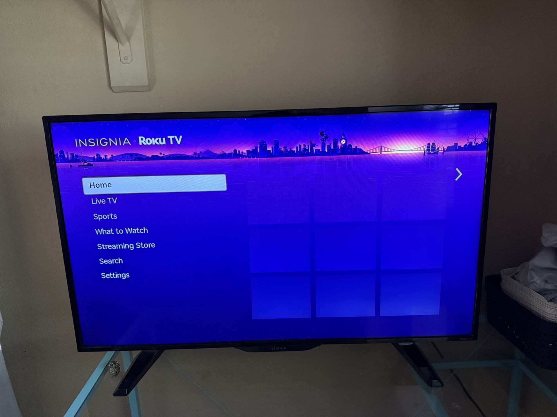 Roku 43” TV 