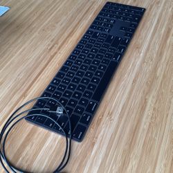 Apple Magic Keyboard