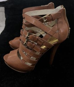 Michael Kors Sandra Platform Brown Sandal - size 8