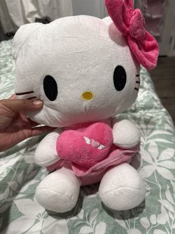 Hello Kitty Plushie