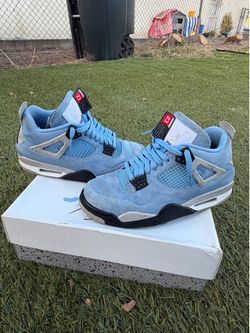 Jordan 4 University blue