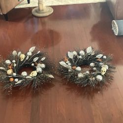 Pair Of Halloween Wreath 