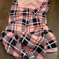 Swether De Dog Good  Condition Color Pink For 10 Libras 