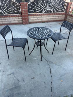 Mesa con sillas