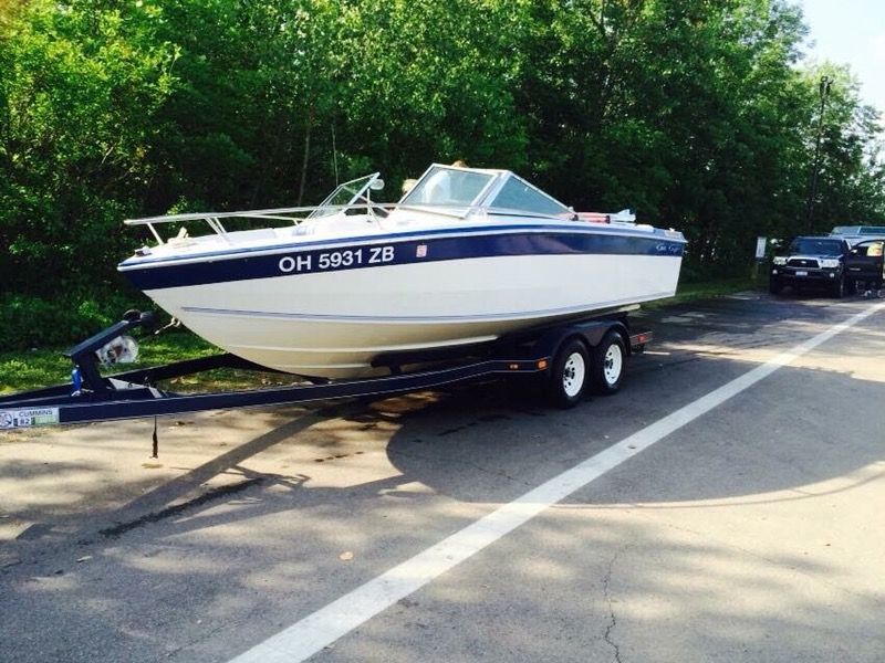 1990 Chris Craft Scorpion 210 21ft