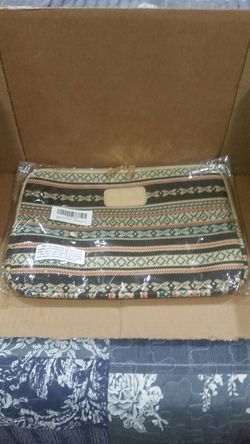 Computer laptop sleeve (14" and under).