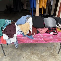 Used Shoes And Clothes 
