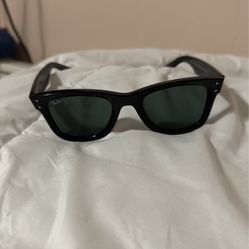 Ray Ban : WAYFARER REVERSE