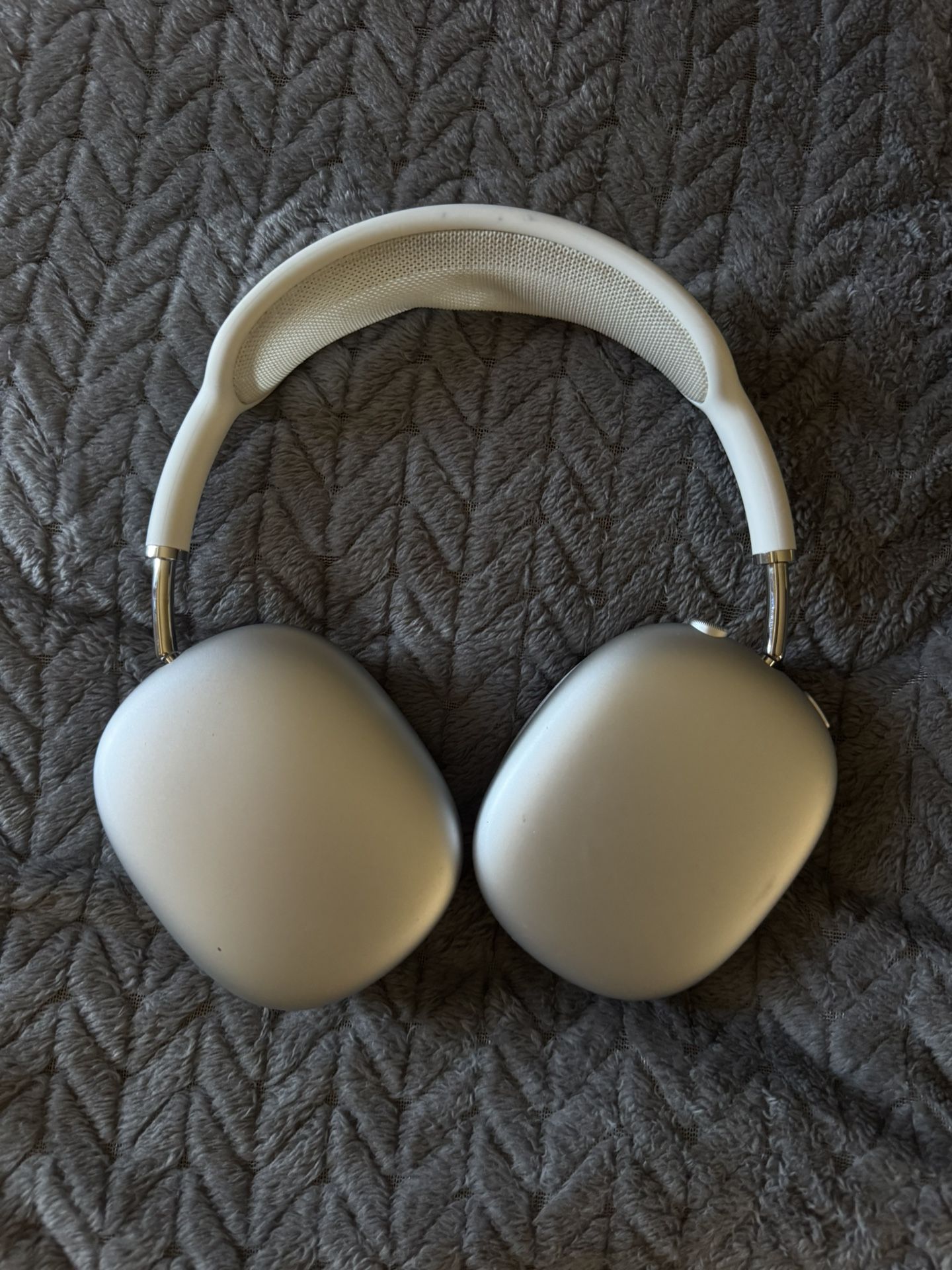 Apple Airmax Headphones 