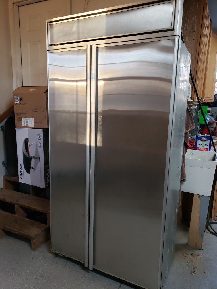 Kitchenaid superba 42 inch professional fridge
