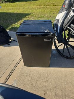 Mini Fridge
