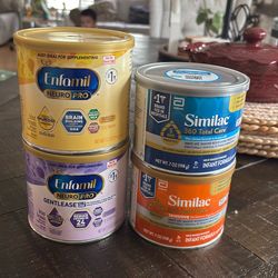 Enfamil and similac infant formula