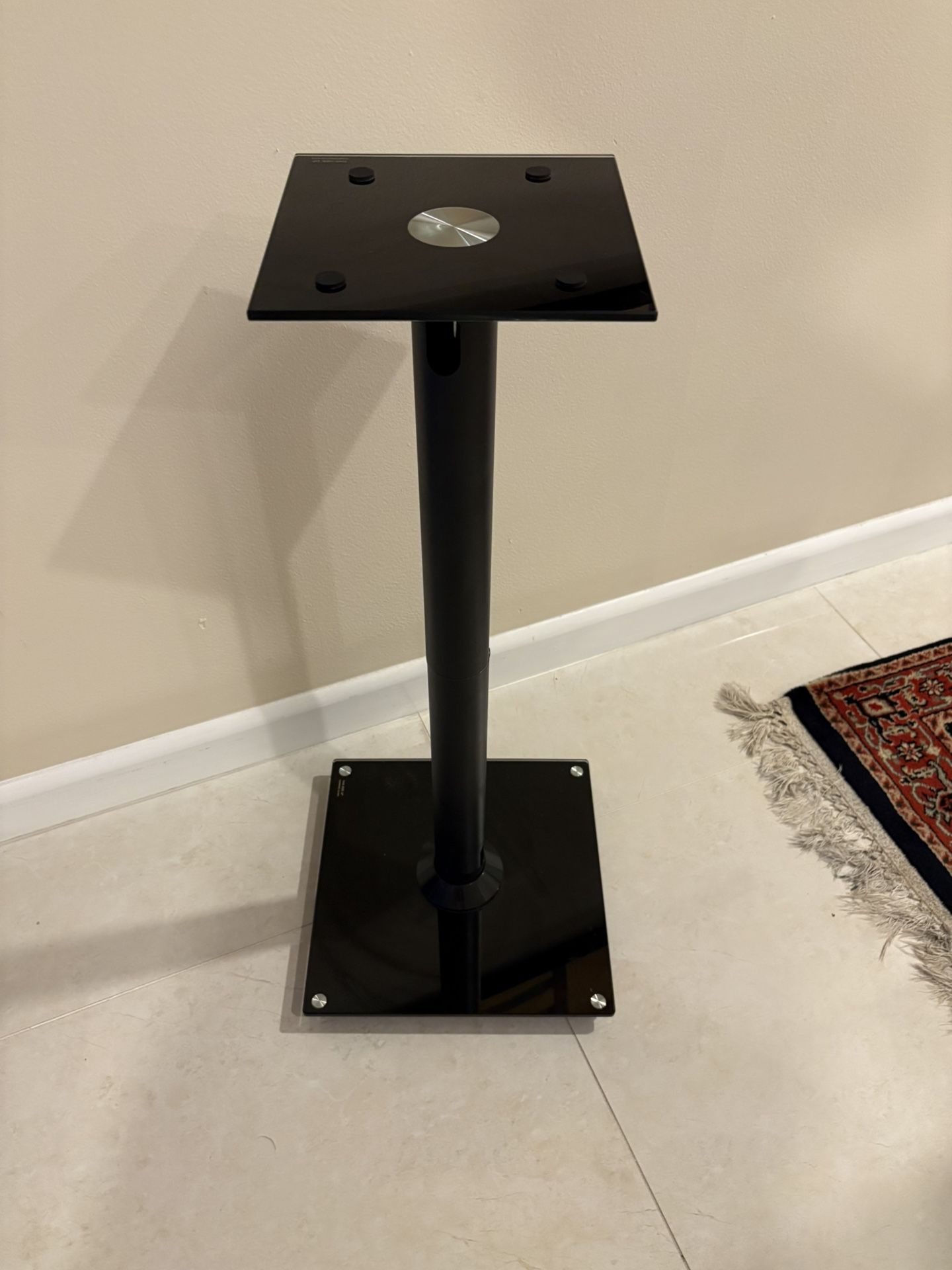 Perlesmith Speaker Stands (4) / $20.00 per stand