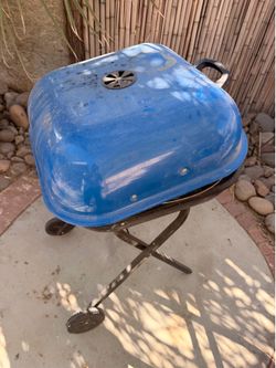 Charcoal grill