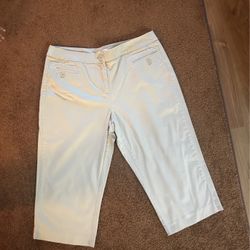 Ladies Cato Khaki Capris Size 16