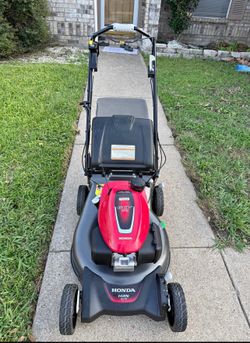 HONDA HRN 216 STOP BLADE Sefl propelled Smart driver
