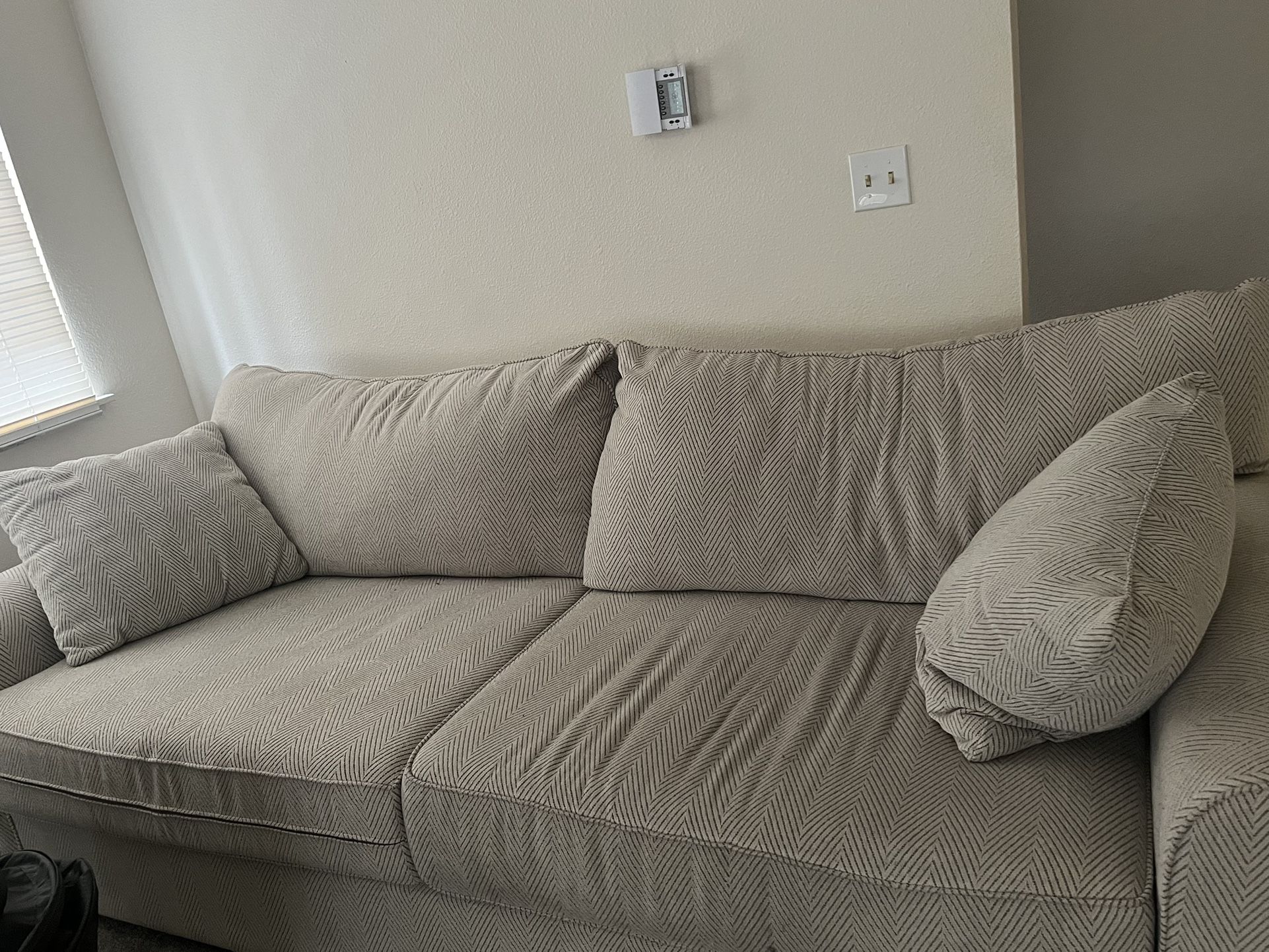 TWO couches 400$ Together