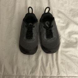 Boys Nike Air Zoom Sz 7c