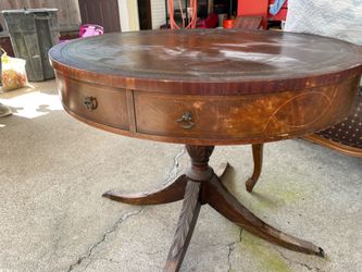 Estate Sale  Fri & Sat 7 :30 am