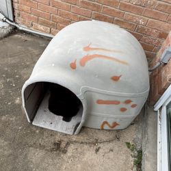 Petmate igloo Doghouse 