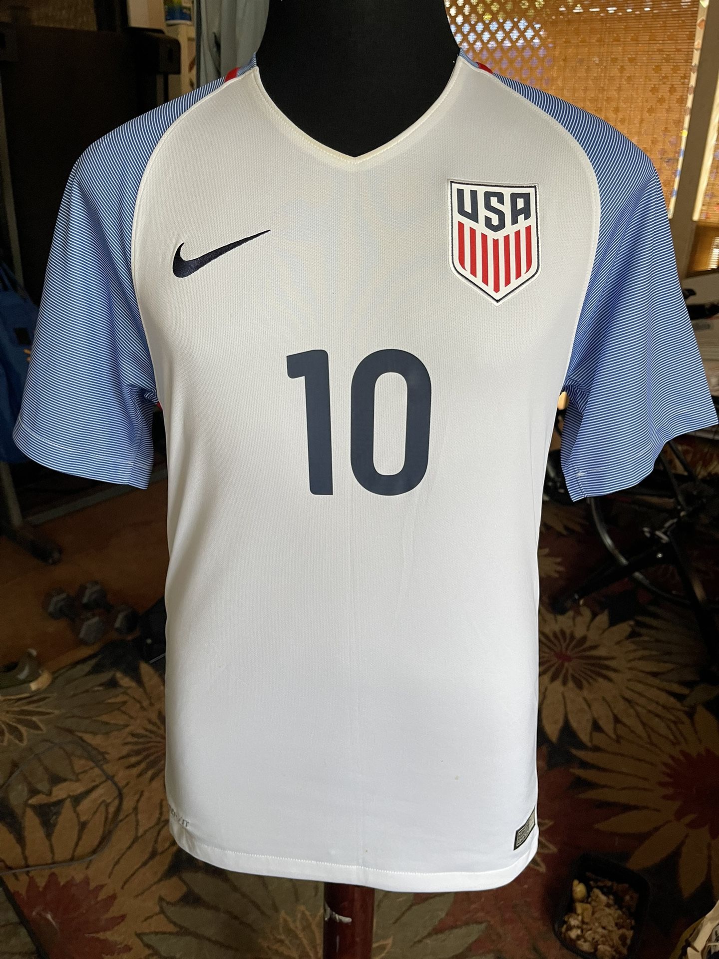PreOwned Nike USA US Soccer USMNT 2016 Home Jersey Christian