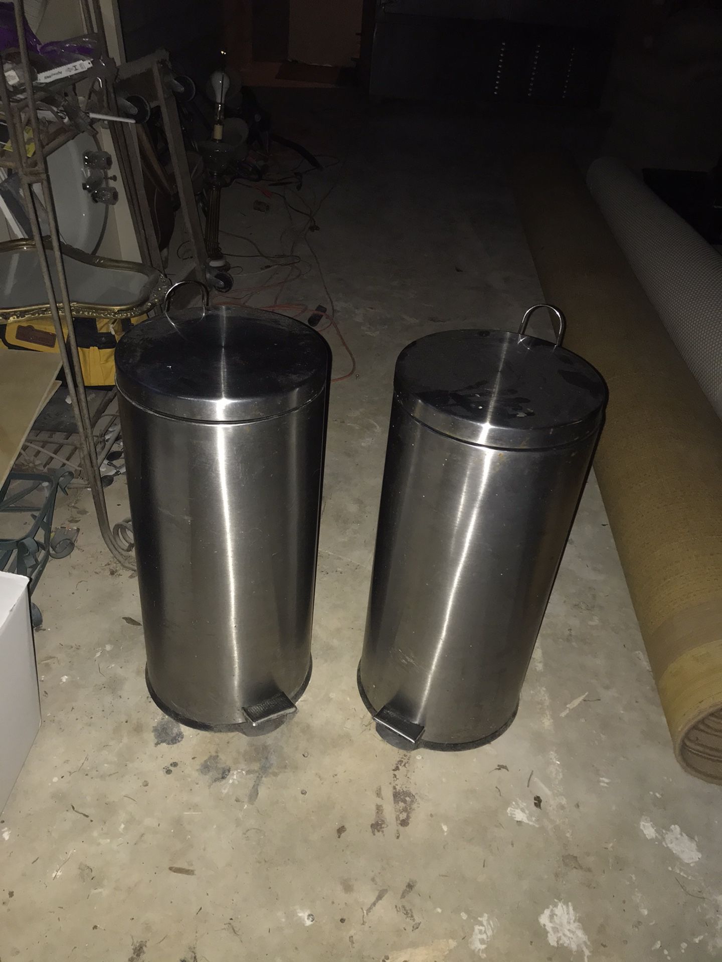2 Cans Approx 26x11
