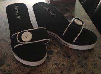 Sandals size 7.5