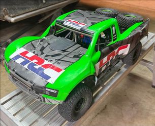 1/7 Traxxas UDR brushless rc truck 6s li-po