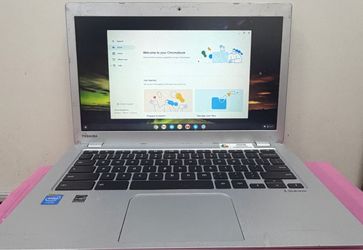 Laptop Toshiba Chromebook CB35-B3330 ,13.3” LED, intel Celeron N2840, Ram 2gb, Drive 16Gb , Chrome OS