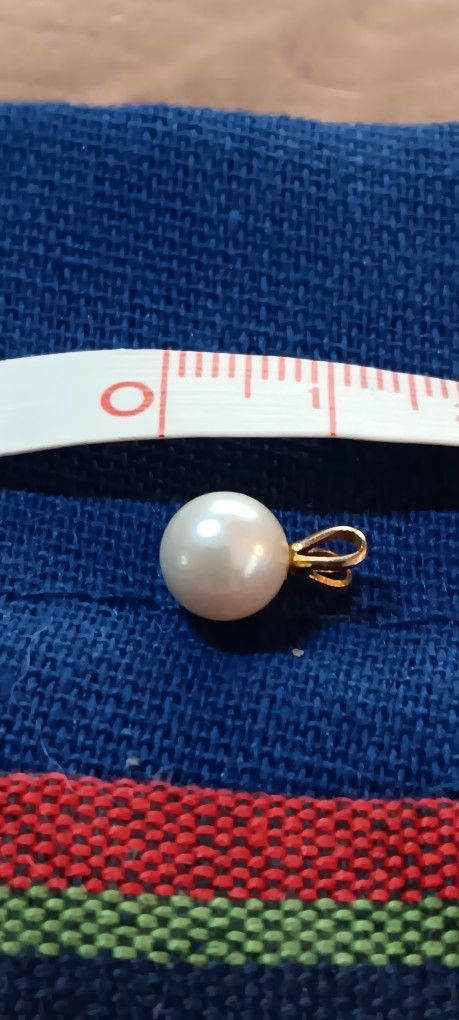 Real Pearl On Gold Pendant