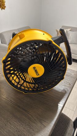 DeWalt 16" Yellow / Black 3-Speed