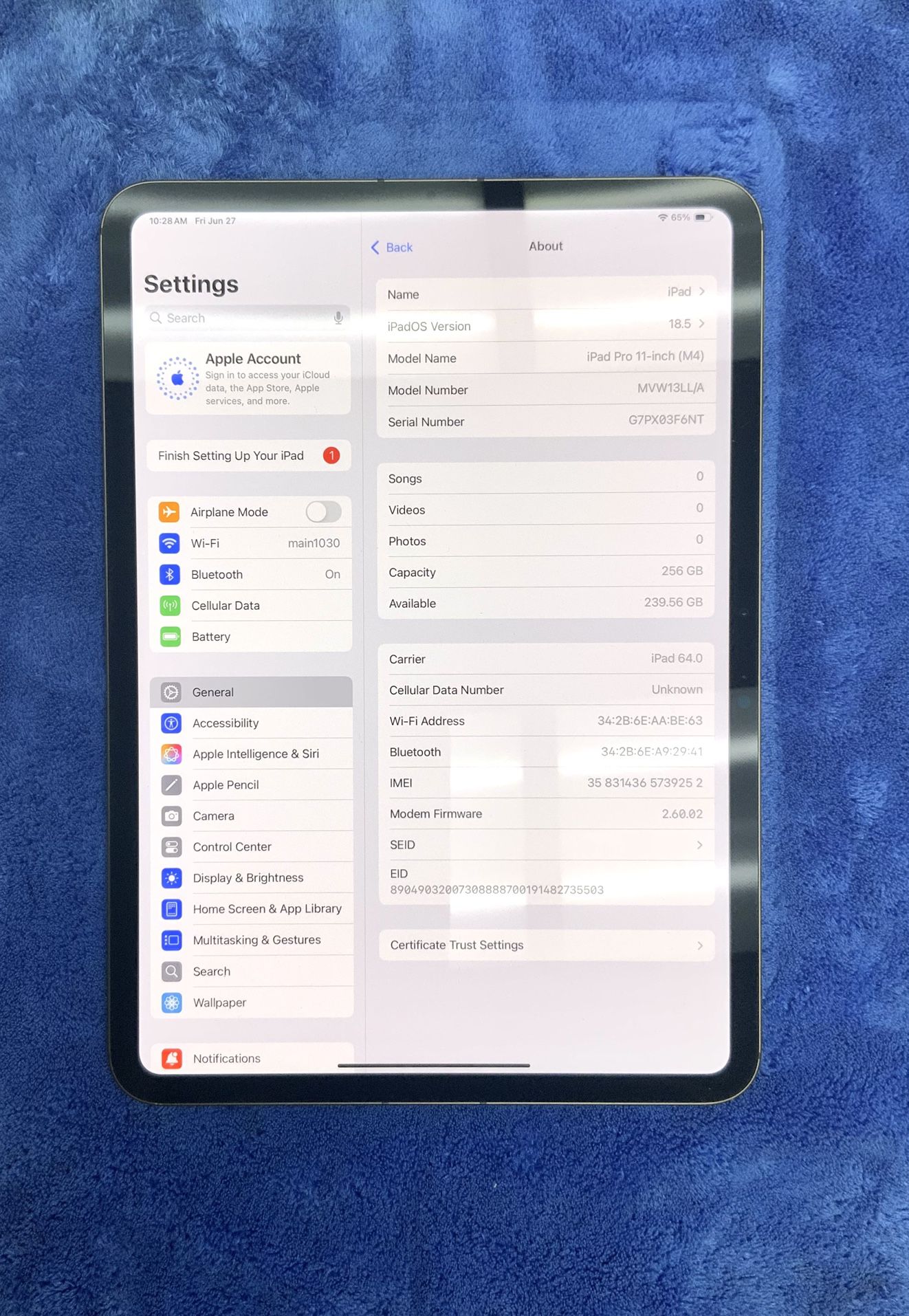 Apple iPad Pro 11 Inch Tablet Tab E Reader M4 Chip 256 GB Memory Storage Touch Screen Wifi Bluetooth Internet Browser Keyboard Face ID Scan