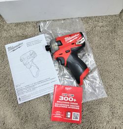 Milwaukee Surge Impact Driver Brushless Fuel M12