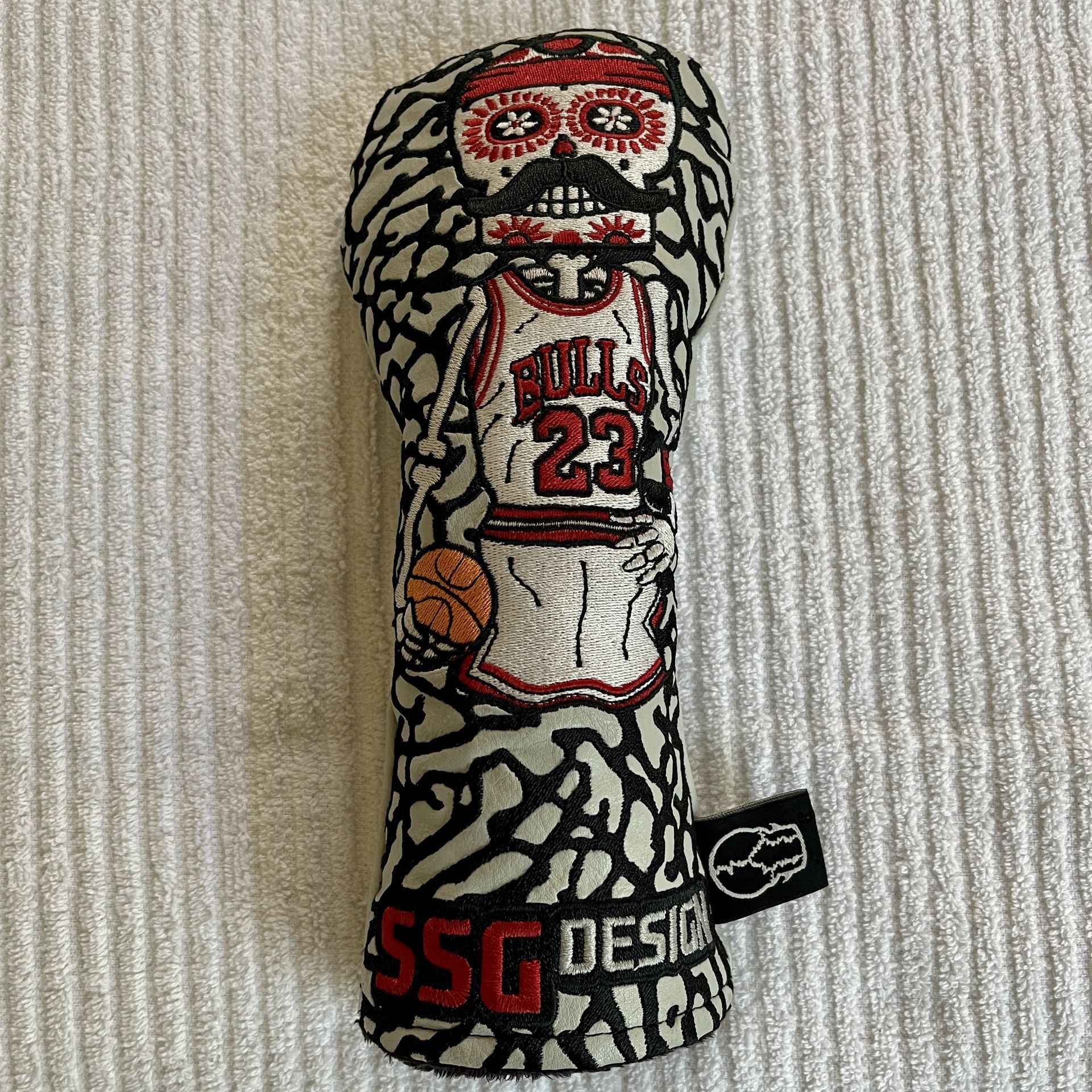 Sugar Skull Golf Hybrid Headcover Jordan Bulls
